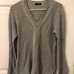 Grey Long Sleeve V Neck Sweater